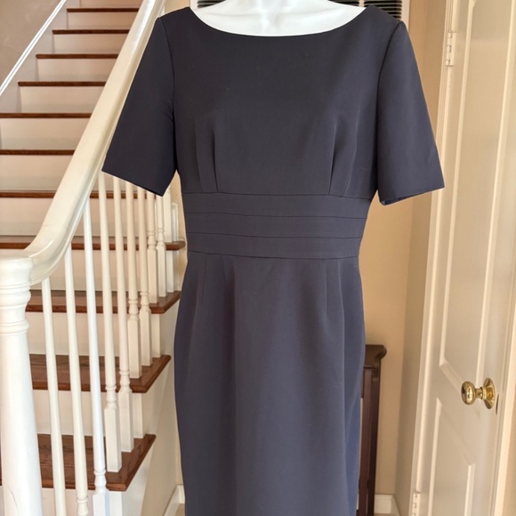 J Crew Classic Chic 100% Wool Black Dress Versatile Office or Dressy Size 6 - Picture 1 of 5